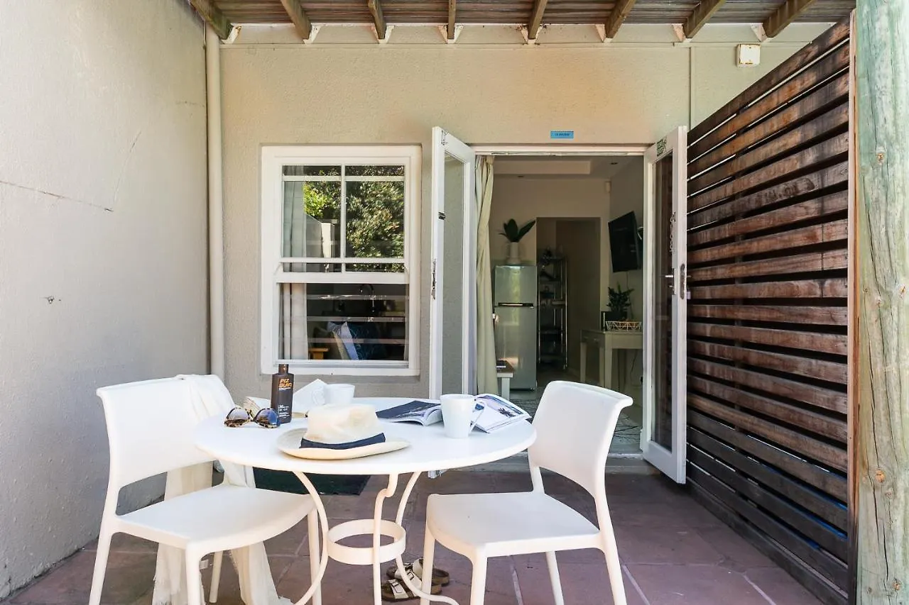 Διαμέρισμα Camps Bay Village - Beach Studios Κέιπ Τάουν
