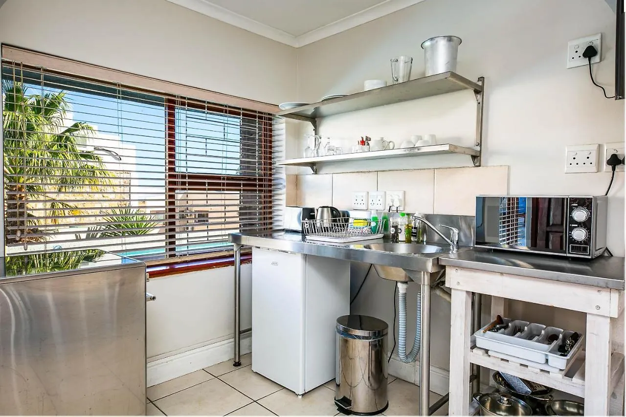 Camps Bay Village - Beach Studios Κέιπ Τάουν 0*,