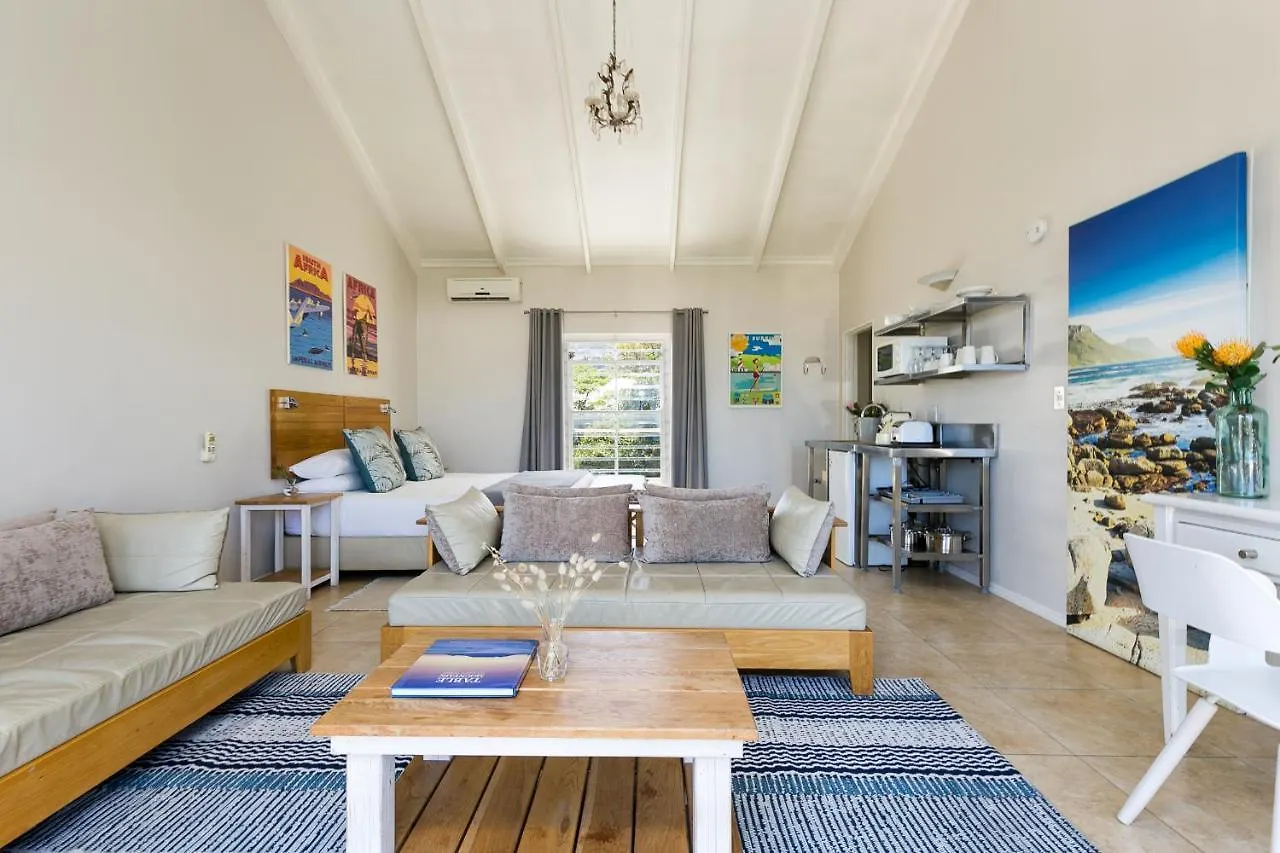 Διαμέρισμα Camps Bay Village - Beach Studios Κέιπ Τάουν